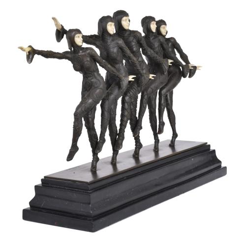 SIGUIENDO MODELOS DE DEMÉTRE CHIPARUS (1886-1947).  "Five G