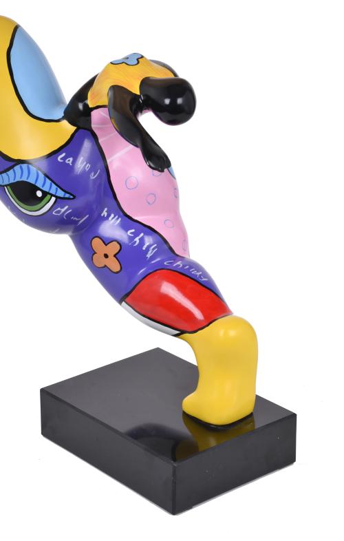 SIGUIENDO MODELOS DE NIKI DE SAINT PHALLE (1930 - 2002).  "