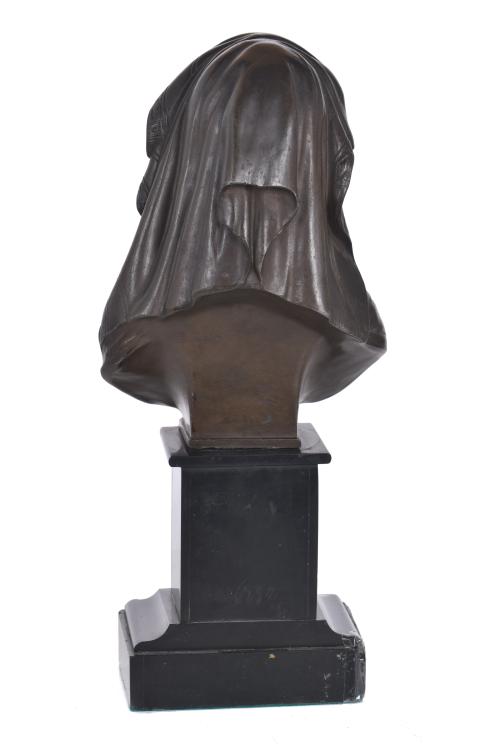 ESCUELA FRANCESA, SIGLO XX.  “Virgen María”.