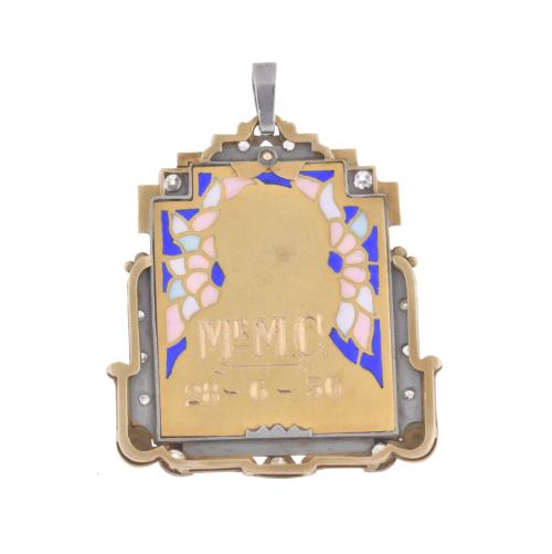 Medalla colgante devocional con imagen de la virgen.