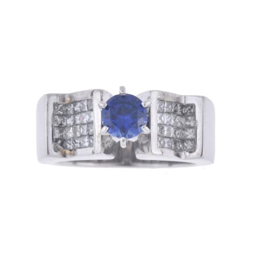Anillo ancho con zafiro y diamantes