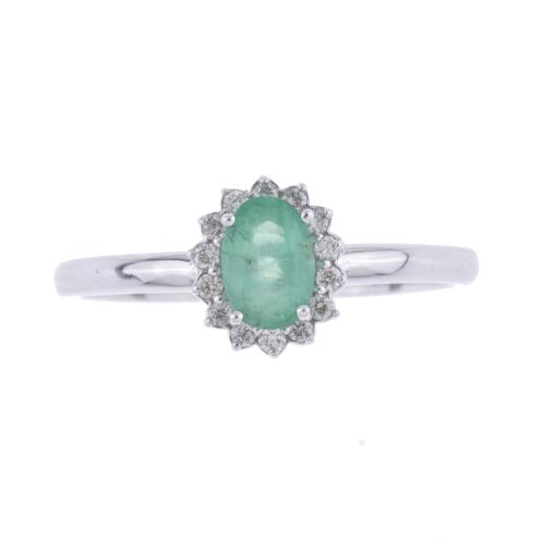 Sortija con esmeralda y rosetón de diamantes.