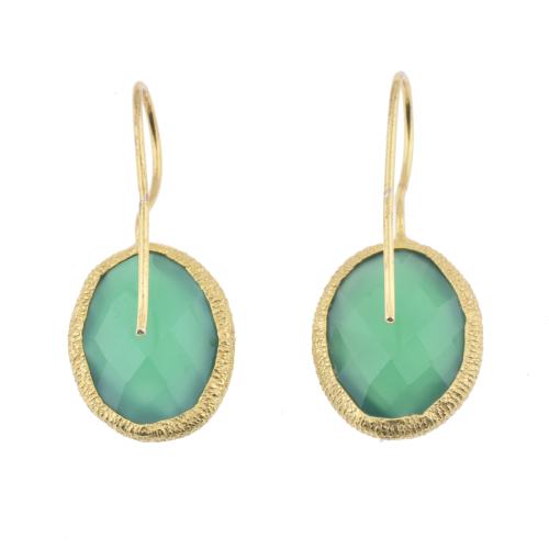 Earrings with green onyx.