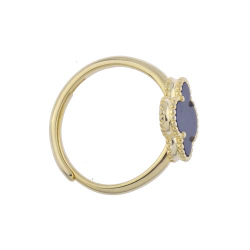 Pulsera y anillo en forma de trébol con esmalte y ónice.