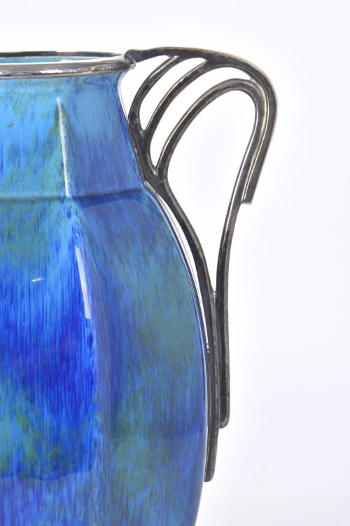 Jarrón estilo Art Nouveau, siglo XX. 