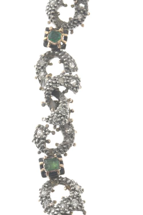JAUME MERCADÉ Collar transformable con diamantes y esmerald