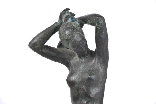 JOAQUIM ROS BOFARULL (1906 - 1991).  “Mujer peinándose”.