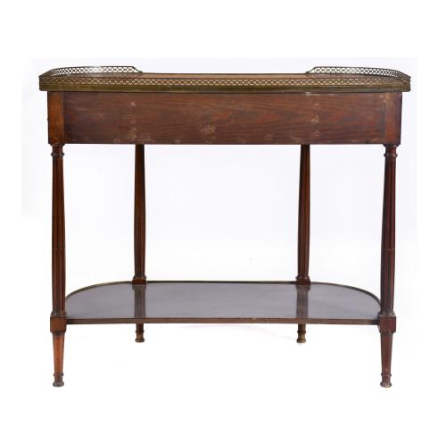 SIGUIENDO MODELOS DE JEAN-HENRI RIESENER (1734 - 1806) Y AD