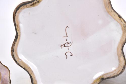 Lote de dos jarrones italianos, siglo XIX. 