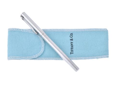 TIFFANY & CO.  Pluma estilográfica. 