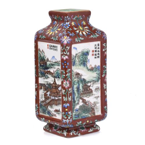 20TH CENTURY CHINESE SCHOOL. Square vase.