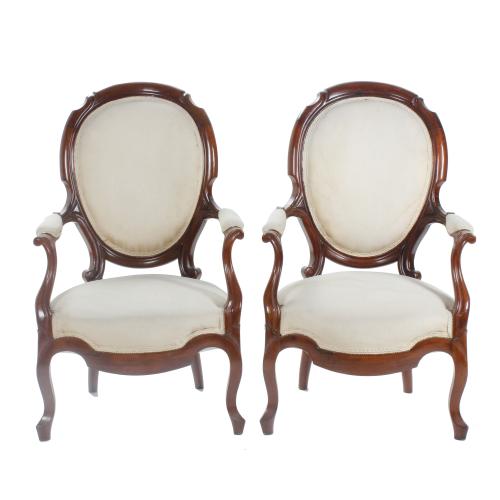Pareja de sillones Isabelinos, siglo XIX. 