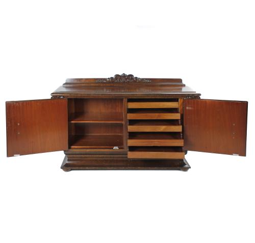 Mueble aparador estilo Art Decó, circa 1940 - 1950.
