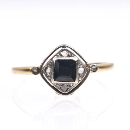 Art Deco diamonds ring.