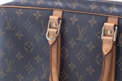 LOUIS VUITTON. Travel document holder.