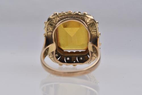 Catalan Art Deco ring, circa 1930. With citrine and diamond
