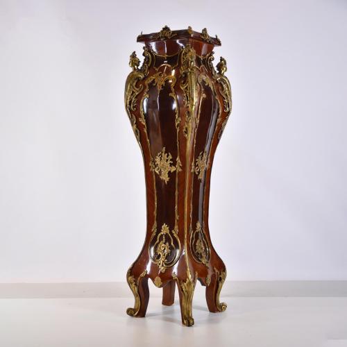 19TH-20TH CENTURY EGYPTIAN SCHOOL. Pair of Napoleon III style stands.