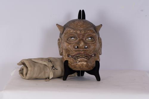 JAPANESE SCHOOL, EDO PERIOD (1603-1868). Set of seven Nō th