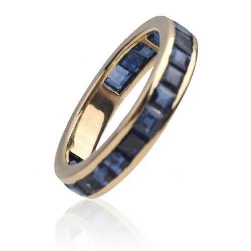 Sapphires wedding ring.