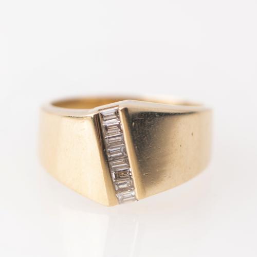 Diamonds ring