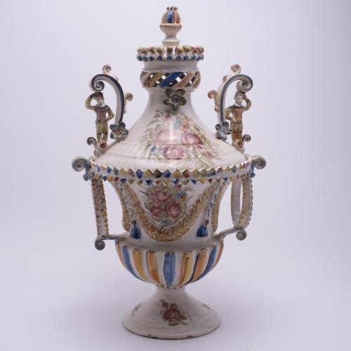 Large vase in Manises ceramic, 20th century.