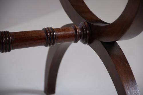 Regency-style coffee table, 20th century.