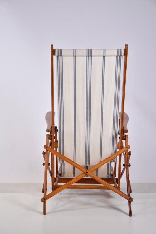 Silla hamaca colonial, siglo XX. 