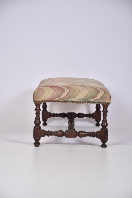 Louis XIII style bench, 19th century.