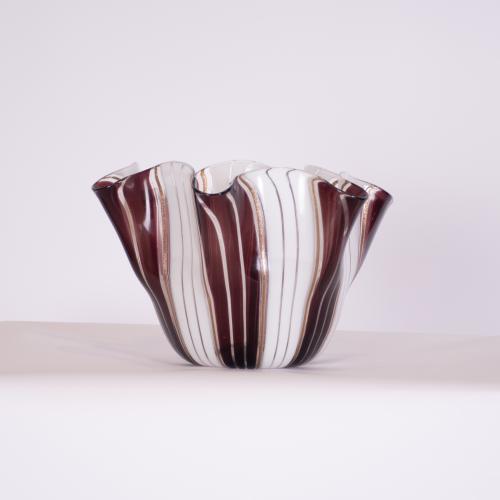 Murano glass vase, 20th century.