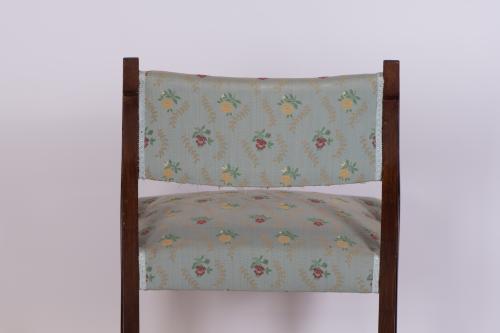 ATR. JOAN BUSQUETS I JANÉ (1874 - 1949). Conjunto de tocado