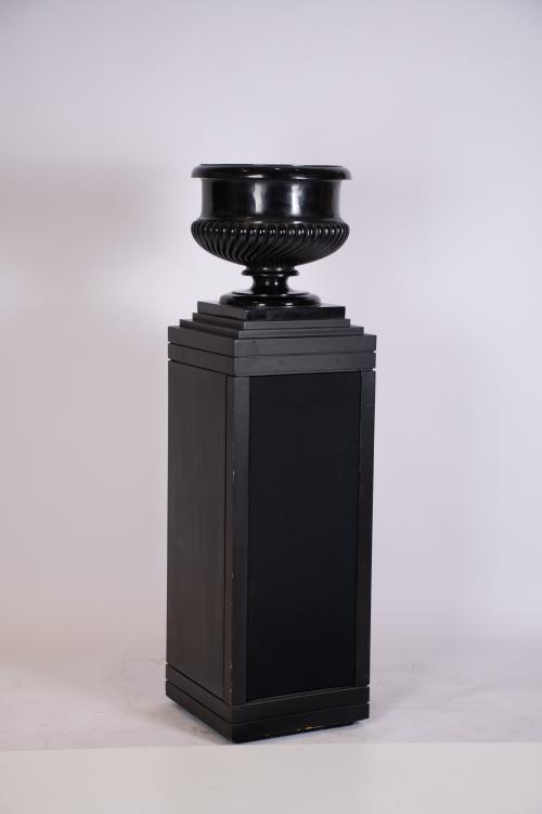 Pair of kraters, 20th century.