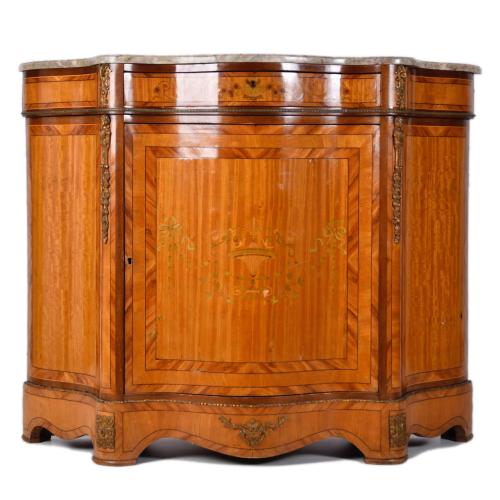 Entredós estilo Belle Époque, siglo XX. 