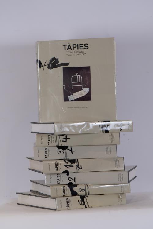 TÀPIES. COMPLETE WORKS. 8 volumes.