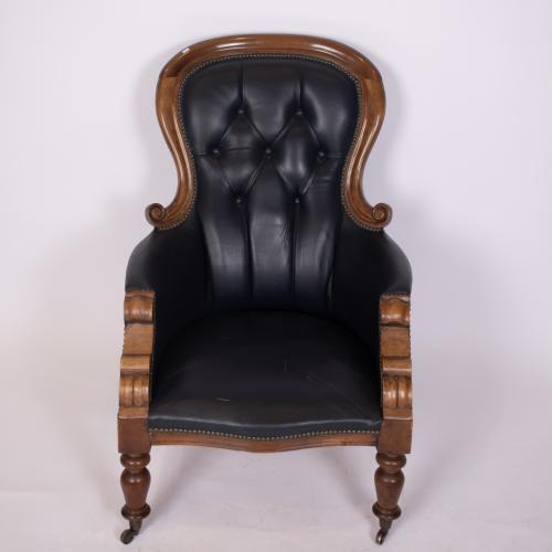 Victorian-style armchair, 20th century.