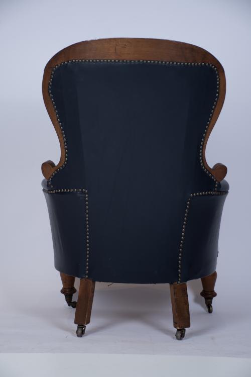 Victorian-style armchair, 20th century.