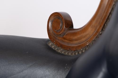 Victorian-style armchair, 20th century.