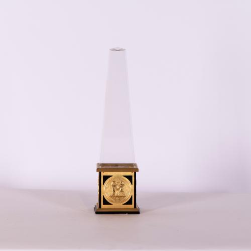 JAEGER-LECOULTRE.  Obelisk table clock.