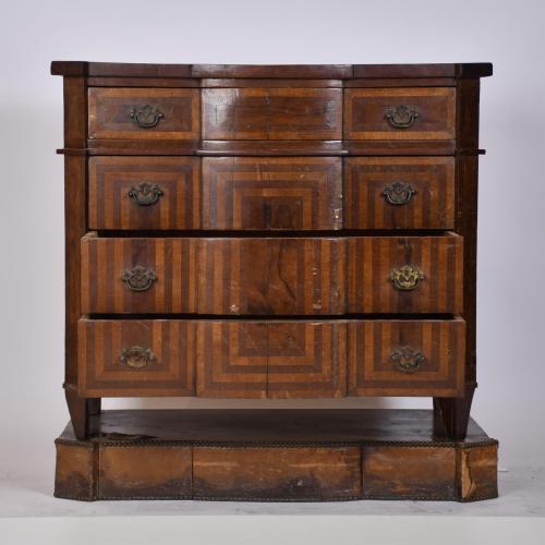 Spanish chest of drawers or bedside table, George II style, circa 1960.