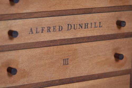 ALFRED DUNHILL. Cigar humidifier, Model ‘Illusion Series. T