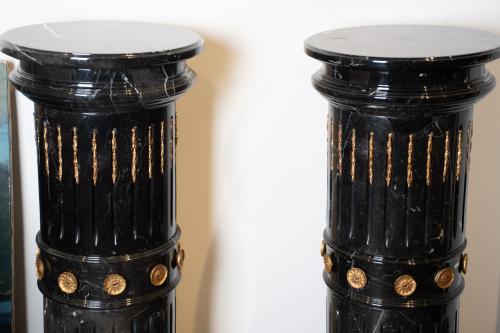 Pareja de peanas, probablemente italianas, circa 1960.