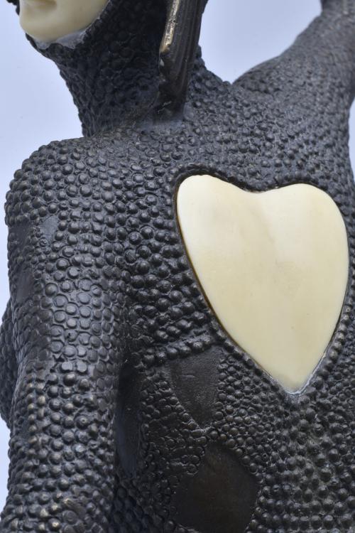 SIGUIENDO MODELOS DE DEMÉTRE CHIPARUS (1886-1947).  "Dancer"