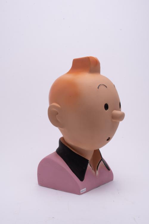Tintin bust.