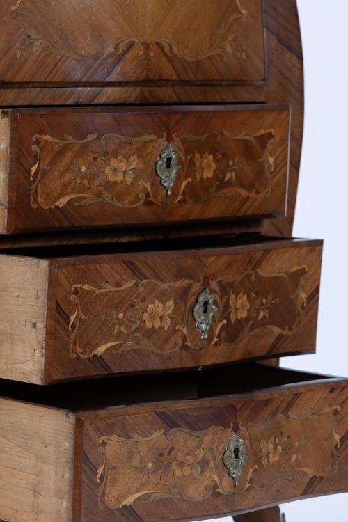 Louis XV style drop-leaf desk, 19th century.