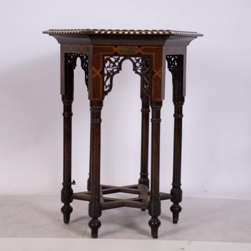Oriental-like tea table, 20th century.