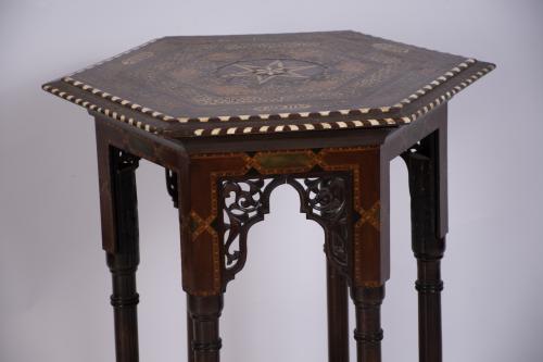 Oriental-like tea table, 20th century.