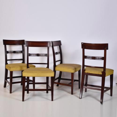 Conjunto de cuatro cadiras inglesas William IV, siglo XIX. 