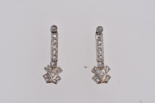 Ring and pair of earrings, 1920&#39;s.