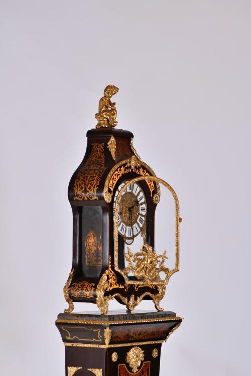 Napoleon III style table clock with base, 20th century.