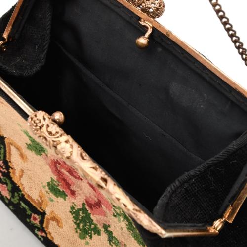 Bolso de mano, años 70.