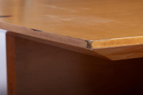 JAUME TRESSERRA (BARCELONA, 1943) &#39;Marqueteria&#39; low table